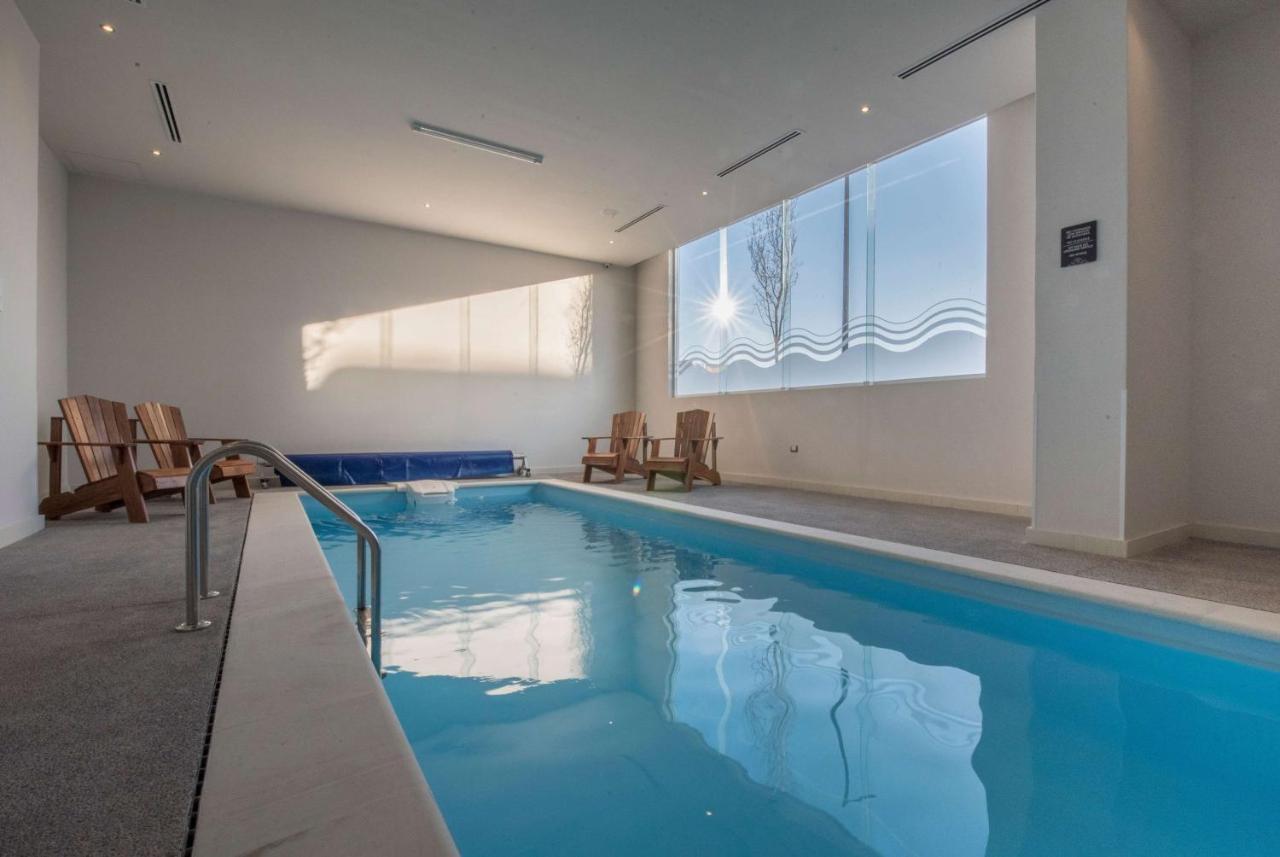 Microtel Inn & Suites By Wyndham Guadalajara Sur Palomar Экстерьер фото